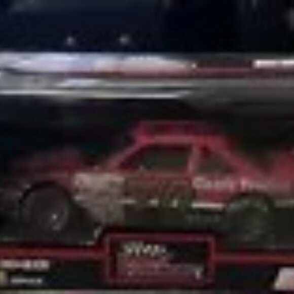 Racing Champions 1/24 Nascar diecast #70 J D McDuffie 1992 New IIn Box - Picture 2 of 2